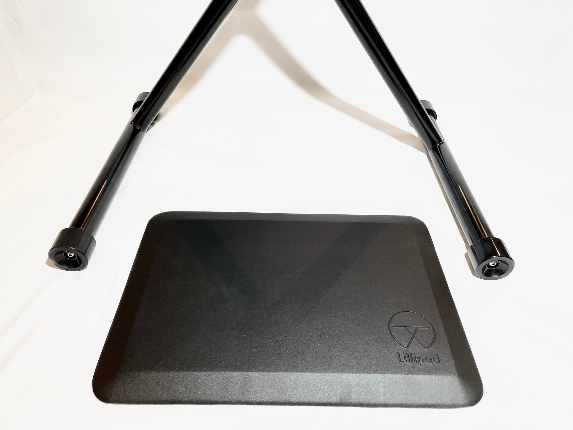 https://www.lillipad.com/cdn/shop/products/Lillipadstandingmat1.jpg?v=1654015721&width=1946